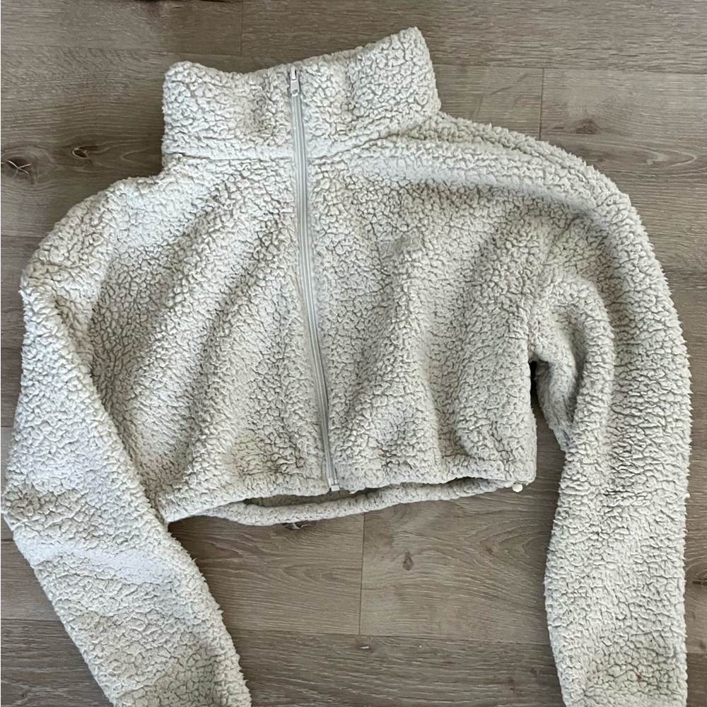 SKIMS Sherpa cropped sweater SM